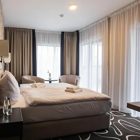 מלון Trofana Wellness & 3*