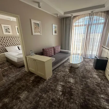 Trofana Wellness & 3*
