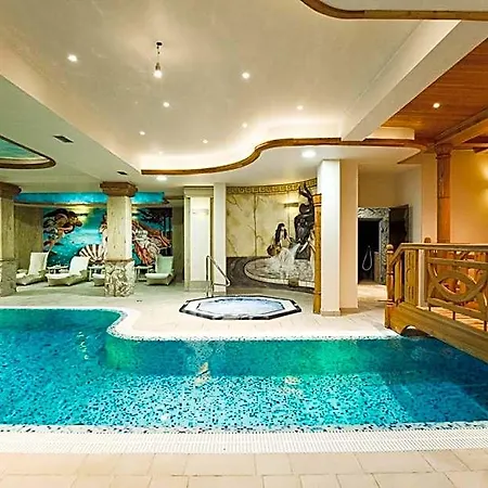 Trofana Wellness & 3*