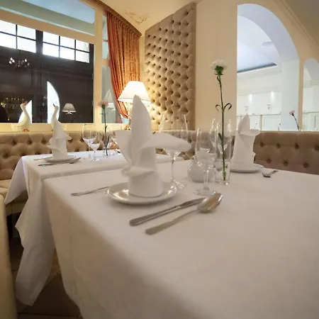Trofana Wellness & 3*