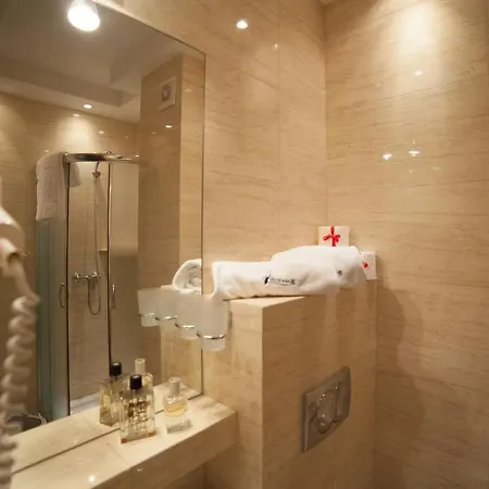 Trofana Wellness & 3*