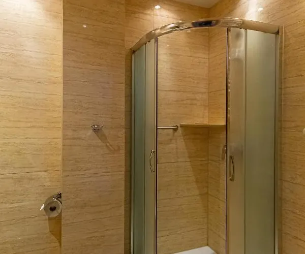 Trofana Wellness & 3*