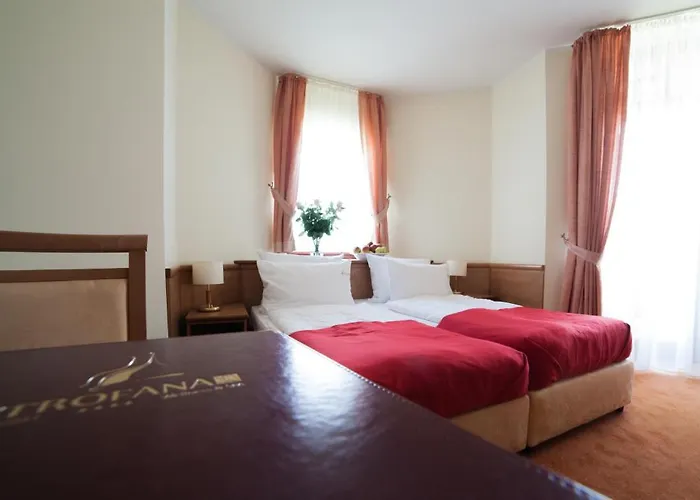 Trofana Wellness & 3*