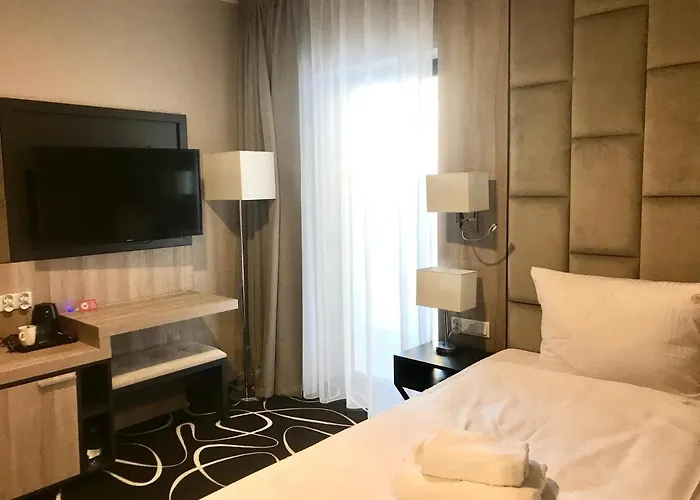 Trofana Wellness & 3*